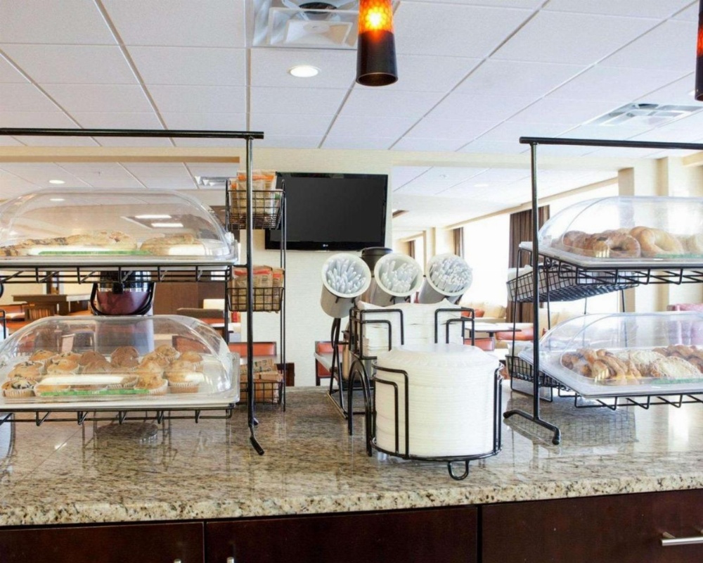 Comfort Inn Oak Ridge Image 15