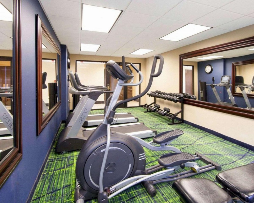 Comfort Inn Oak Ridge Image 17