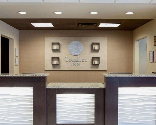 Comfort Inn Oak Ridge image 22