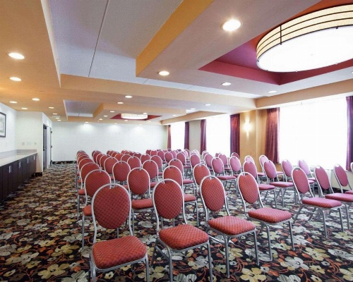 Comfort Inn Oak Ridge image 7